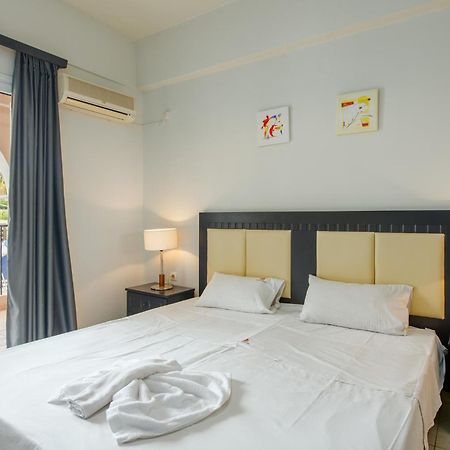 Apollon Hotell Plános Eksteriør bilde