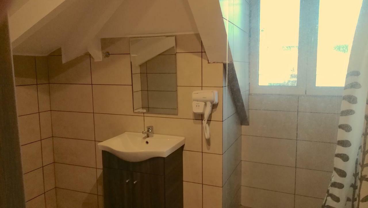 Apollon Hotell Plános Eksteriør bilde